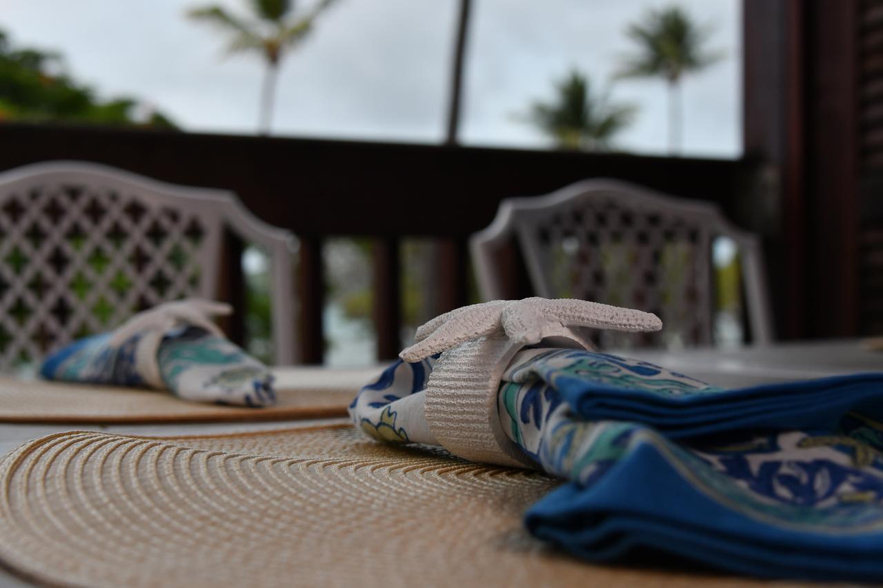 Luxury Beachfront - One Step To Sapphire Beach East End  外观 照片